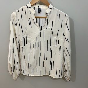Yellow/cream color blouse
